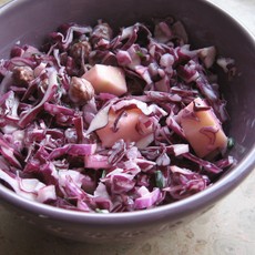 Recept: Rode koolsalade met honing dressing