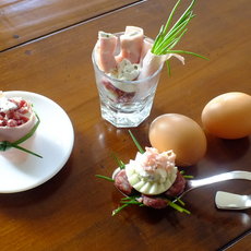 Recept: Ei: aangekleed met riempje, op lepeltje, in glaasje Recept: Ei: aangekleed met riempje, op lepeltje, in glaasje