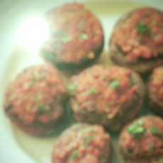 Recept: Gevulde champignons met chorizo Recept: Gevulde champignons met chorizo