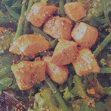 Recept: Salade: Warme salade van zalm en sesamzaad Recept: Salade: Warme salade van zalm en sesamzaad