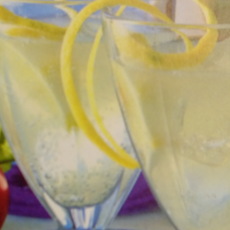 Recept: Ananascocktail met sinaasappel Recept: Ananascocktail met sinaasappel