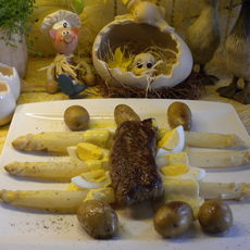 Recept: Steak vergezeld van asperges badend in bearnaise