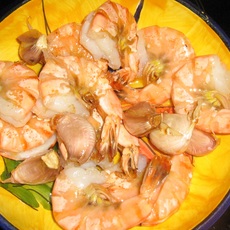 Recept: Gebakken garnalen met knoflook (scampi, gamba's Recept: Gebakken garnalen met knoflook (scampi, gamba's
