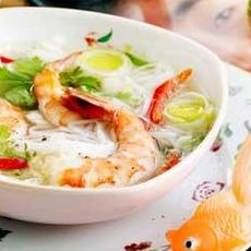 Recept: Chinese noedelsoep met scampi's Recept: Chinese noedelsoep met scampi's